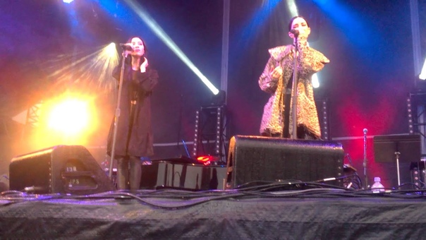 The Veronicas Live at Australia
