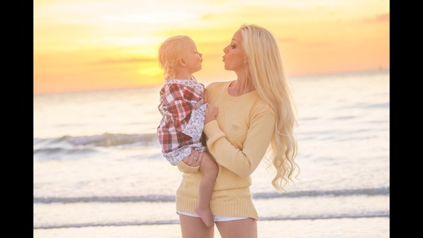 Lifestyle Portrait Shot Straight Into the Sun PLP,