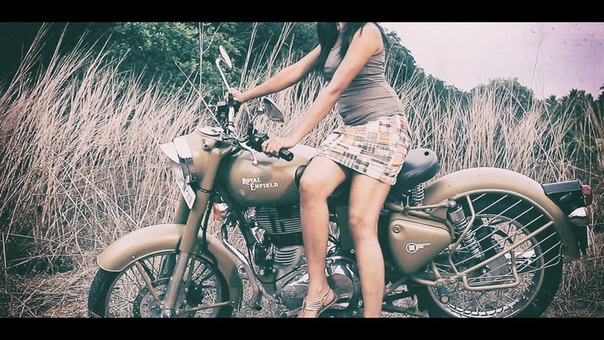 THE MACHINE A Tribute to Royal Enfield Desert Storm