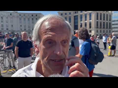MARC MENANT à la manif des Libertés La liberté ne se négocie pas