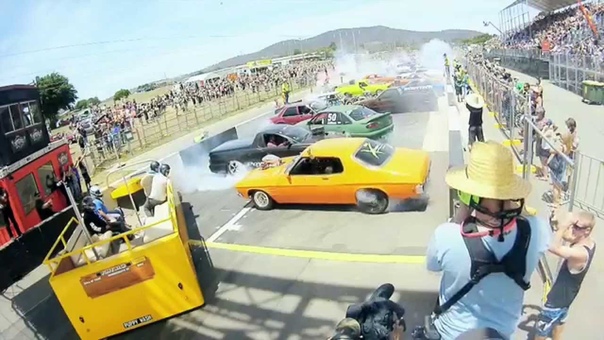 BEST BURNOUT EVER SUMMERNATS smashes its own GUINNESS WORLD RECORD BURNOUT on New Years Day