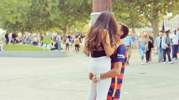 Kissing Prank Neymar Jr Kissing Girls (2015) kissing prank neymar jr kissing girls