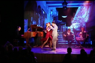 Show “Tango Tet-a-Tet“ -Poema-Julia Zueva Y Sergei Sohnenko
