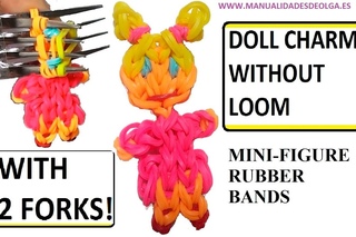 Девочка  из резинок на вилках Doll charm with two forks without Rainbow Loom Tutorial. (Mini Figurine)