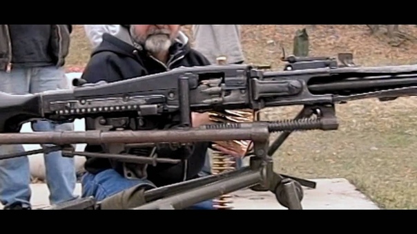 1500 rounds per minute from the MG 42 in slow motion using the Casio EX
