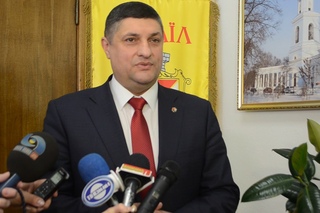 Поздравление городского головы Измаила Андрея Абрамченко с 8 марта!