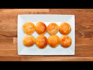 Gravy-Stuffed Biscuits