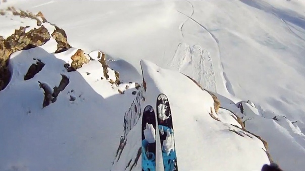 This Secret Resort Holds Powder Perfection in the Alps, A La Française, Ep.