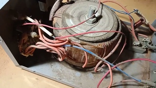 Зарядное устройство Maxinter Plus-10AT- ремонт.