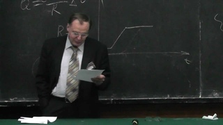 Лектор В.А.Караваев на Псевдонаучке 2012 ФизФака МГУ