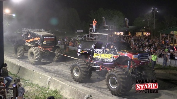 BIG RUBBERS HUMMER vs MONSTER
