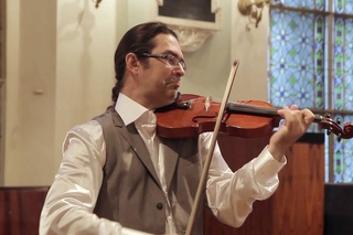 Niccolo Paganini - Sonata for Violin and Guitar No.6 in E minor Op.3