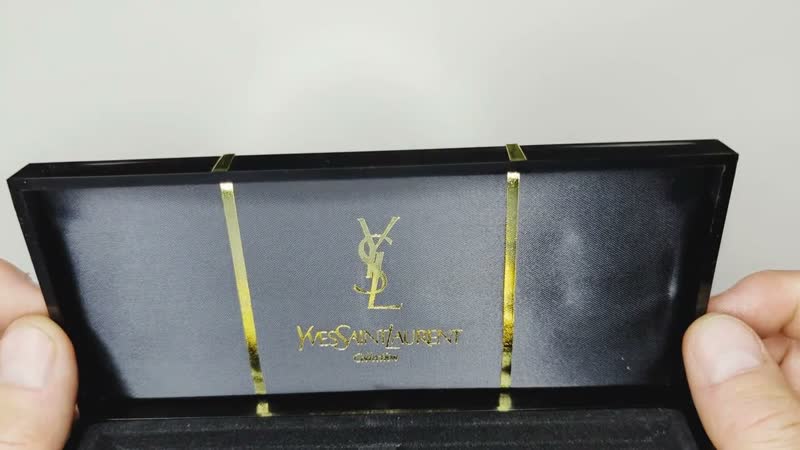 Yves Saint Laurent потрясающий аксессуар купленный на аукционе Yahoo
