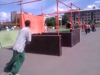 Бесплатная тренировка по паркуру прошла в Вологде!