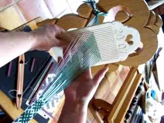 Double Hole Tape Loom weaving