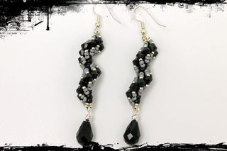 TheHeartBeading: Spiral Earrings Tutorial