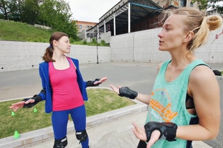 Купить ролики. Урок 6 - Слалом на роликах