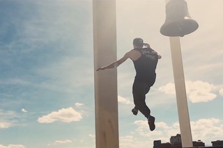 Parkour and Freerunning 2016 - Crazy Stunts
