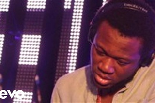 Benga - Yellow (VEVO Summer Six Live from The Great Escape)