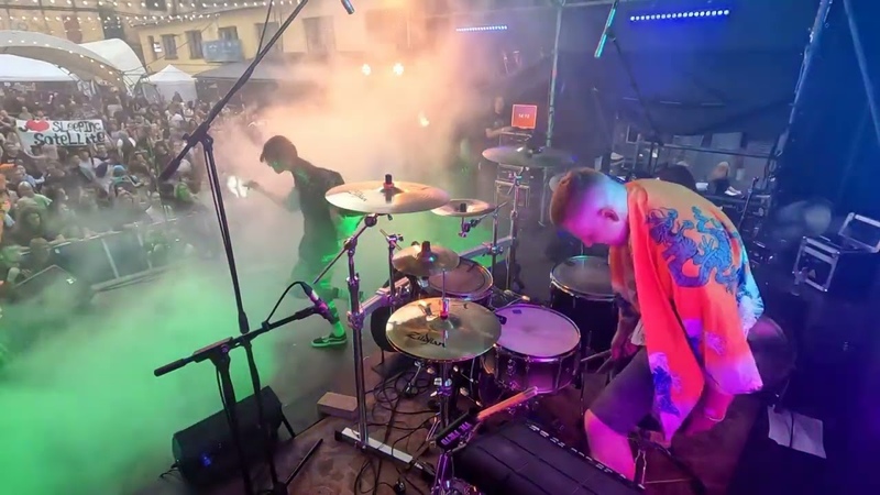 SLEEPING SATELLITE Время истекло ( LIVE Живой