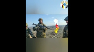 Водружение Осетинского флага в центре Авдеевки бойцами Батальона Сармат