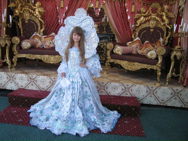 №9, Катерина Яшутина №9, Катерина Яшутина