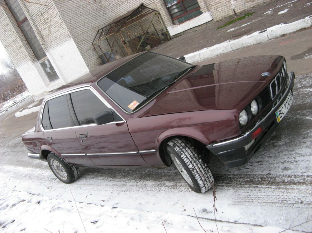 Адріан Слюзар | Львов