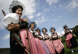 №63, Українська Власників зброї, Киев №63, Українська Власників зброї, Киев