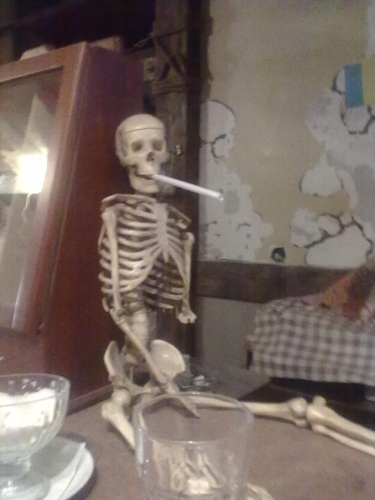 Юра Сікорський |̳̿В̳̿|٩(̾●̮̮̃̾•̃̾)۶|̳̿В̳̿| | Железная Дорога