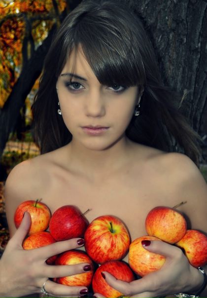 №32, Оля Латышева №32, Оля Латышева