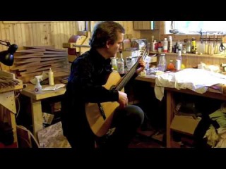 Ernesto Tamayo meets his custom made Connor Guitar “Apollo“ for his birthday September 18 of 2009.