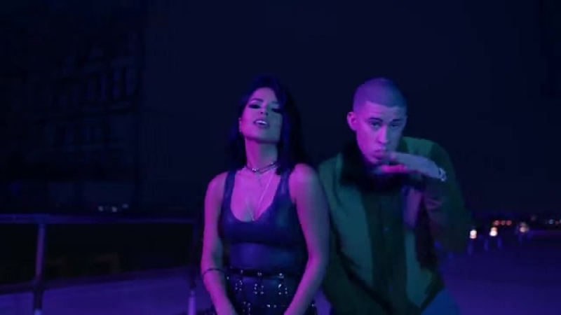 Becky G Bad Bunny Mayores (