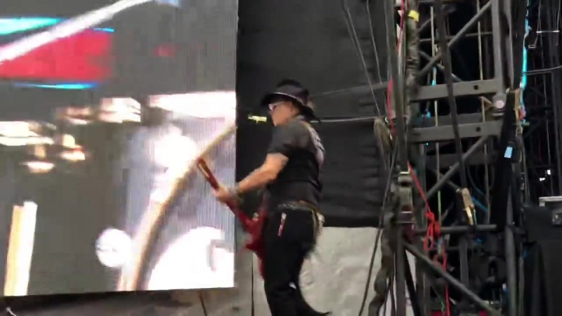 Hollywood Vampires I Want My Now live in