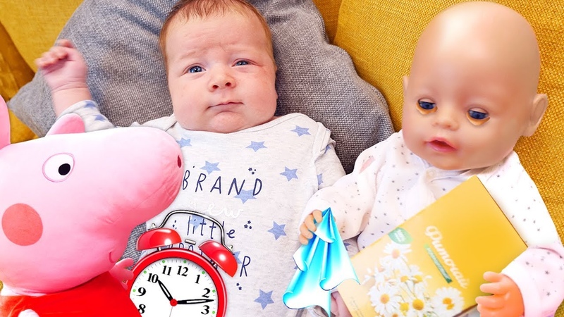Manhã de mamãe. A Escola da mamãe. Videos de brinquedos Peppa Pig para