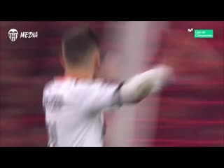 Valencia CF  -  Carrera, control, disparo y GOL  @Cheryshev   #AmuntValencia  #XmasVCF