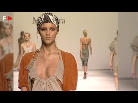 Vintage in Pills MAX MARA Spring 2005 Fashion