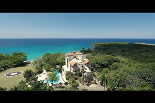 Castle Rock - wedding in Dominican Republic