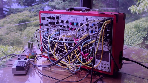 Modular Ambience Patch Displacement with Ornament Crime, Rings, Telharmonic, Clouds Mother