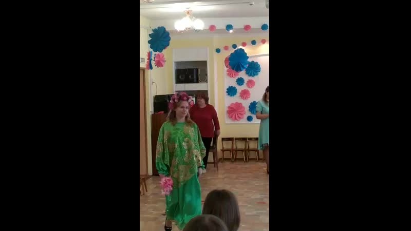 8 марта Вика