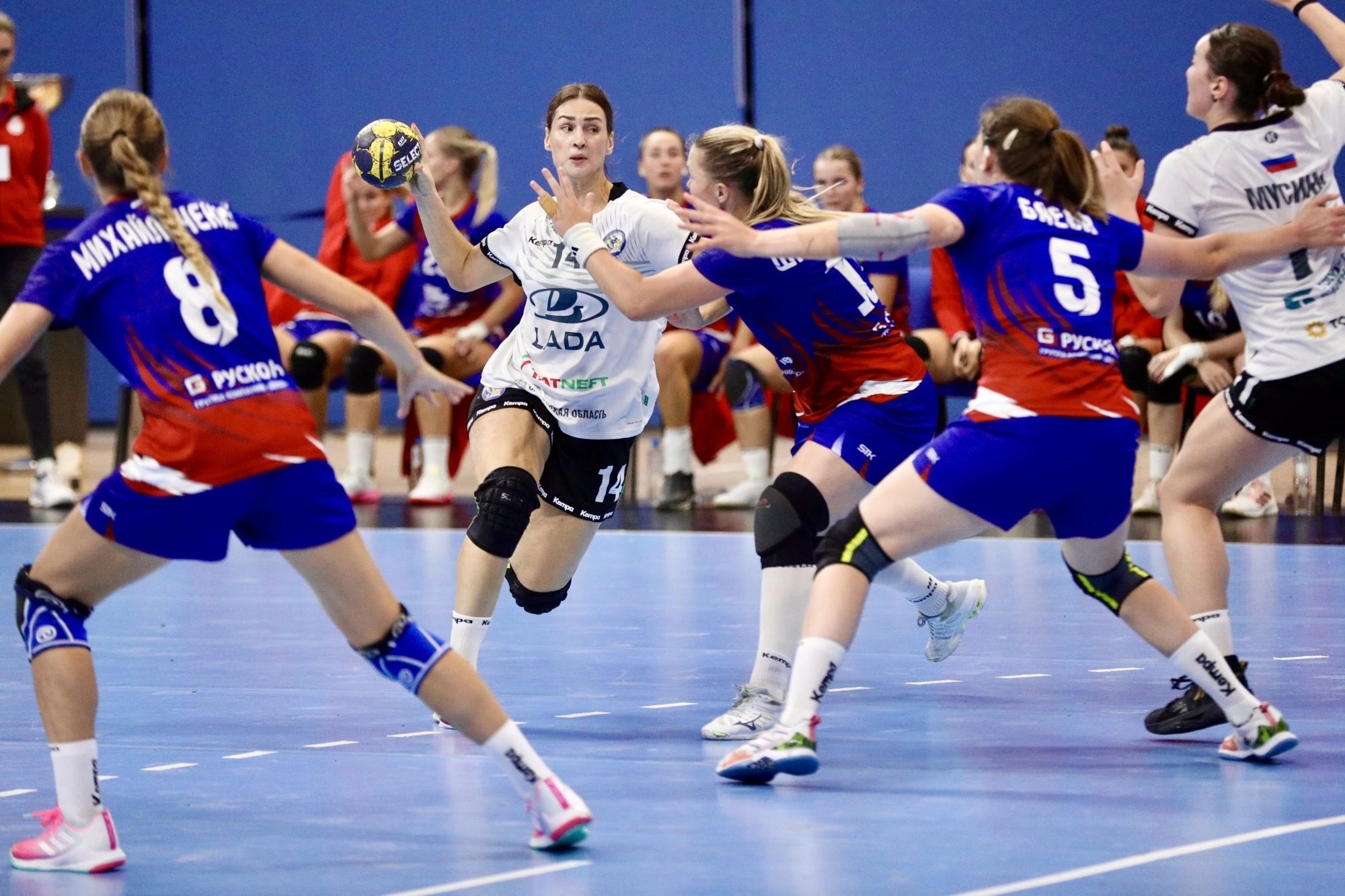 Olimpbet Суперкубок. Акопян — 7, Тихон — 3. Кто на что наиграл в битве за первый трофей сезона?, изображение №6