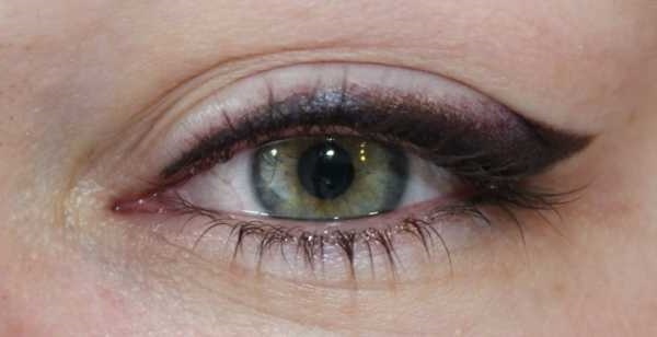 Татуаж глаз стрелки фото до и после Татуаж глаз стрелки фото до и после