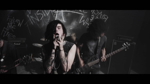 Artwork Black and White ( Official Music