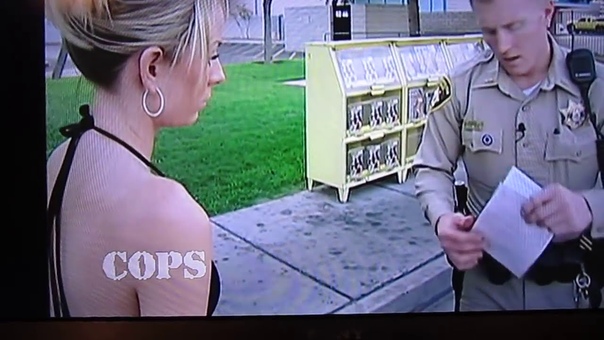 Too hot girls in a bikini got pulled over by the