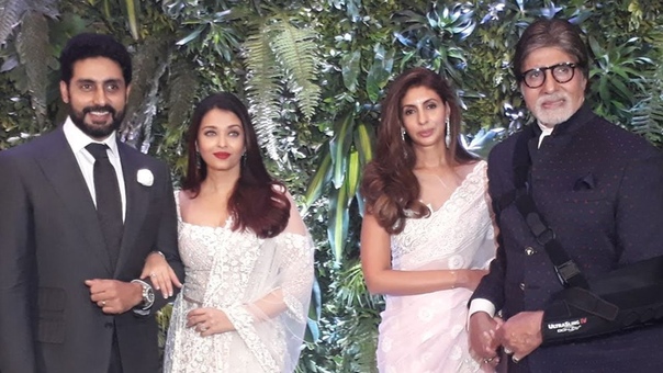 Aishwarya Rai Bachchan With Full Family At Anushka Sharma Virat Kohlis Wedding
