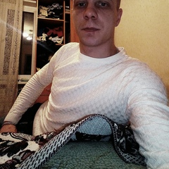 Алексей Волнов