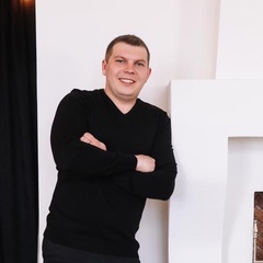 Максим Смолин