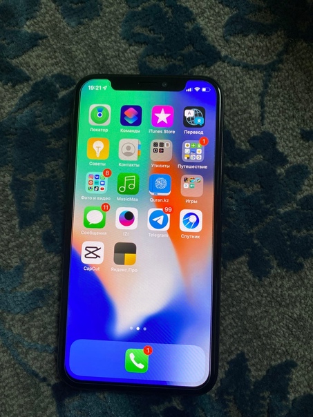 Apple iPhone X 64 ГБ