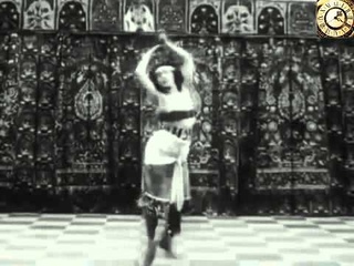 1909 г. Танец русской балерины Карсавиной. Танец с факелом.