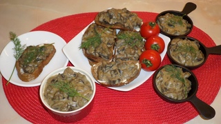 Грибы в вино сметанном соусе Из арсенала ЧМП Французская кухня