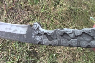 Кованые ножи из цепей бензопилы, 12 штук.